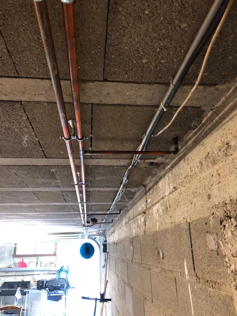 Travaux d’isolation d’un plancher bas à Saint-Julien-les-Villas